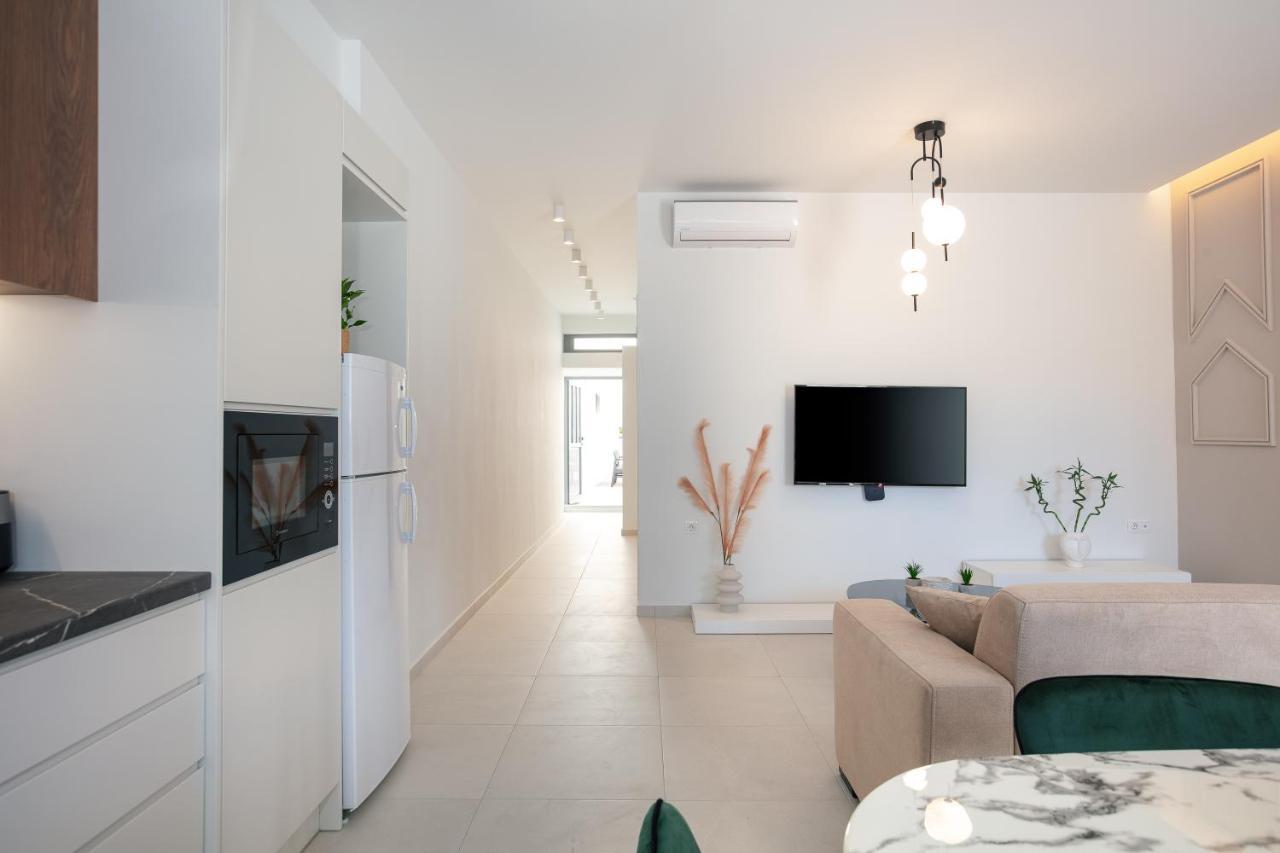 Kalopsia Home 罗希姆诺 外观 照片