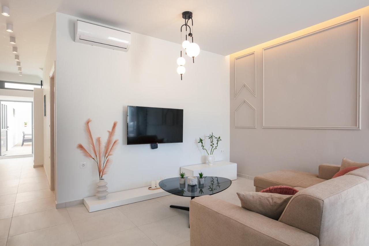 Kalopsia Home 罗希姆诺 外观 照片